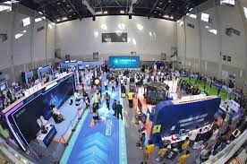 屠版日本二次元精神故乡的大脸原来是她！